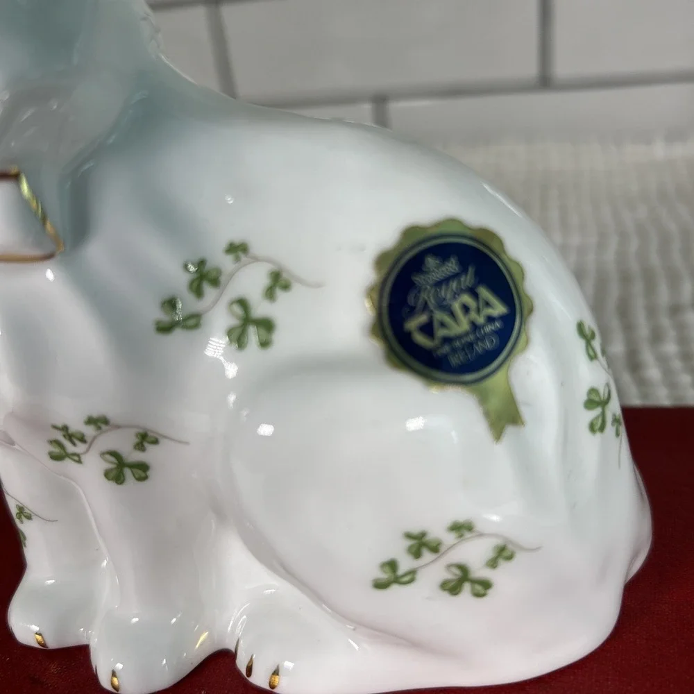 Vintage Irish Royal Tara Bone China White Cat Shamrocks Gold Accents Marked